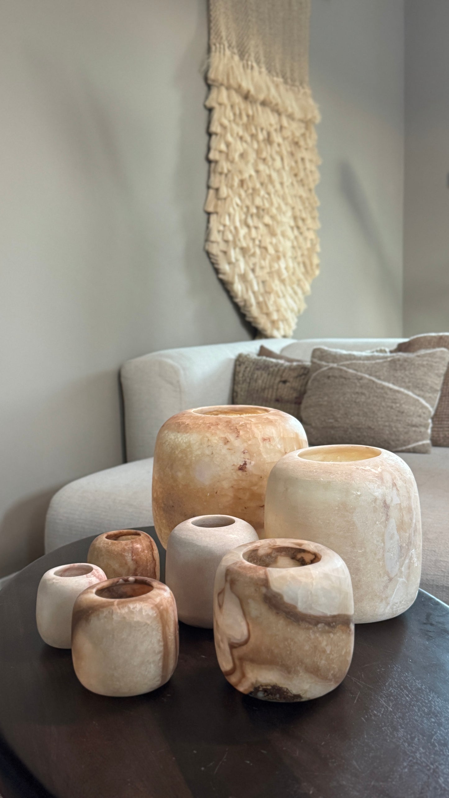 Alabaster waxinelichthouder rond