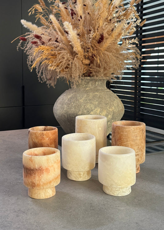 Alabaster waxinelichthouder coupe